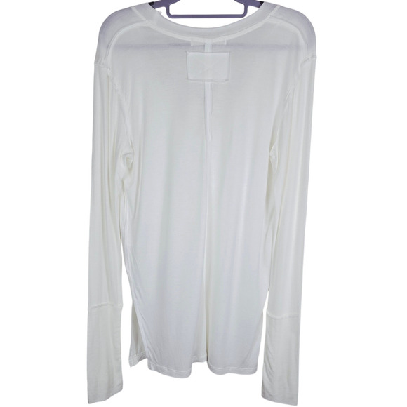 We The Free White Lightweight Long Sleeve Thumb Hole Women's Top S NWT - Picture 3 of 5